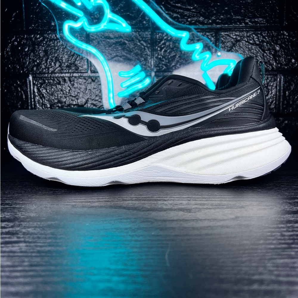 Saucony Hurricane 24 Men’s Running Walking Shoes Black White - 13